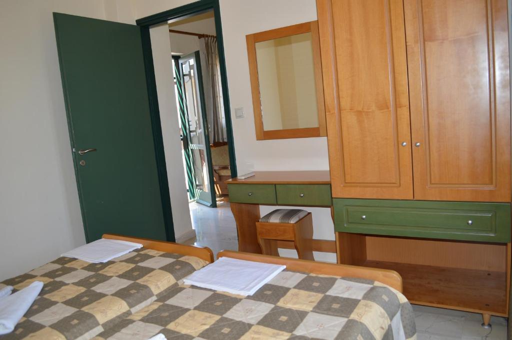 Erodios Apartments Kalyves Chambre photo
